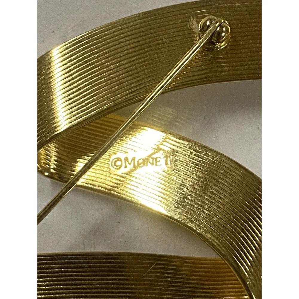 Lot 2 Vintage Monet Brooches Gold Tone Ribbon Curl Chain Link 1980s Signed